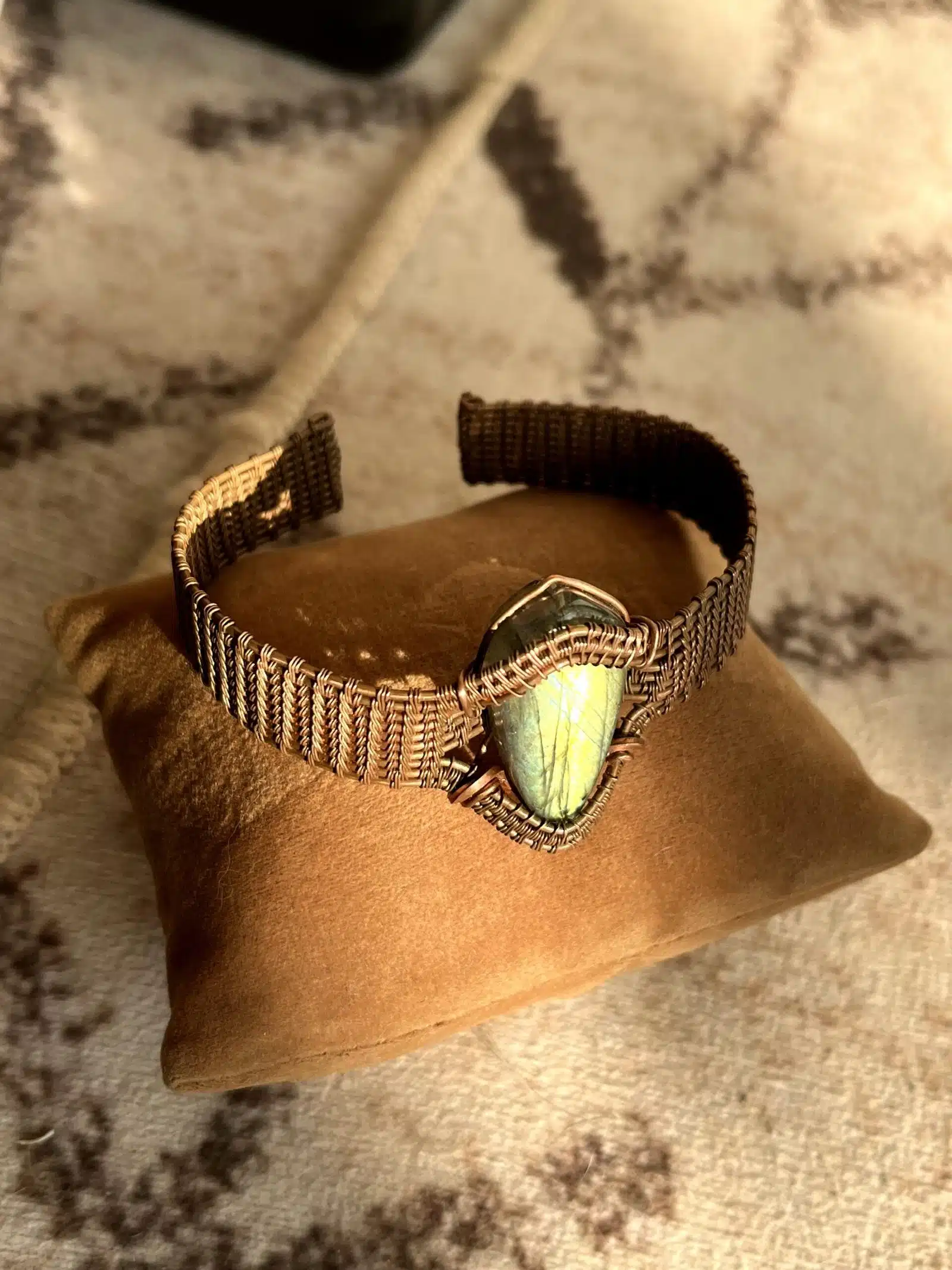 Kailash Soul Aurora Path Labradorite Spiritual Energy Cuff Bracelet