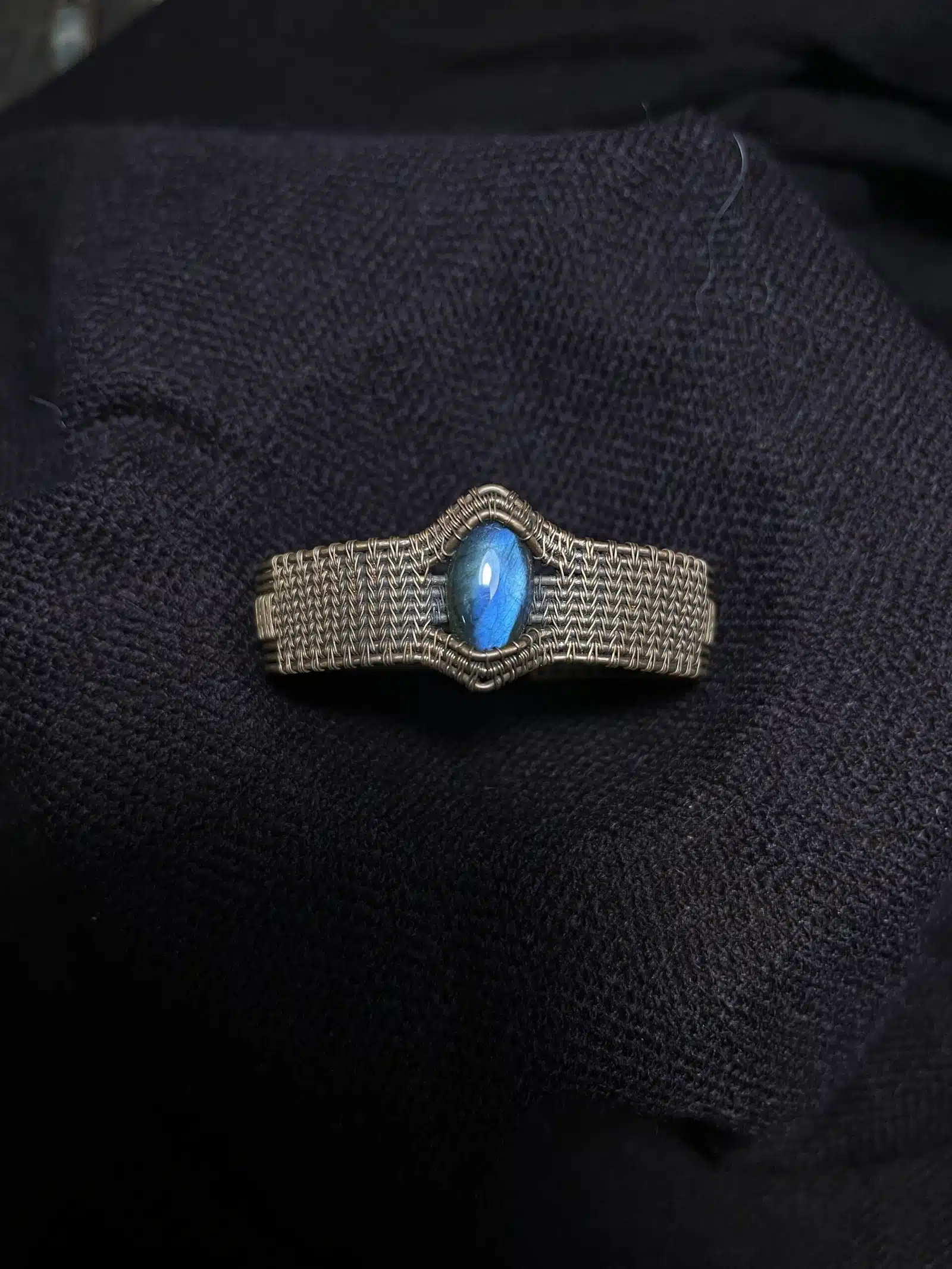 Kailash Soul Handcrafted Mystic Blue Labradorite Healing Energy Cuff Bracelet